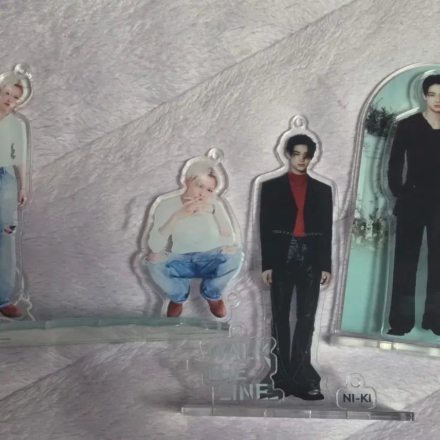 엔하이픈 니키 아크릴스탠드 아크스타