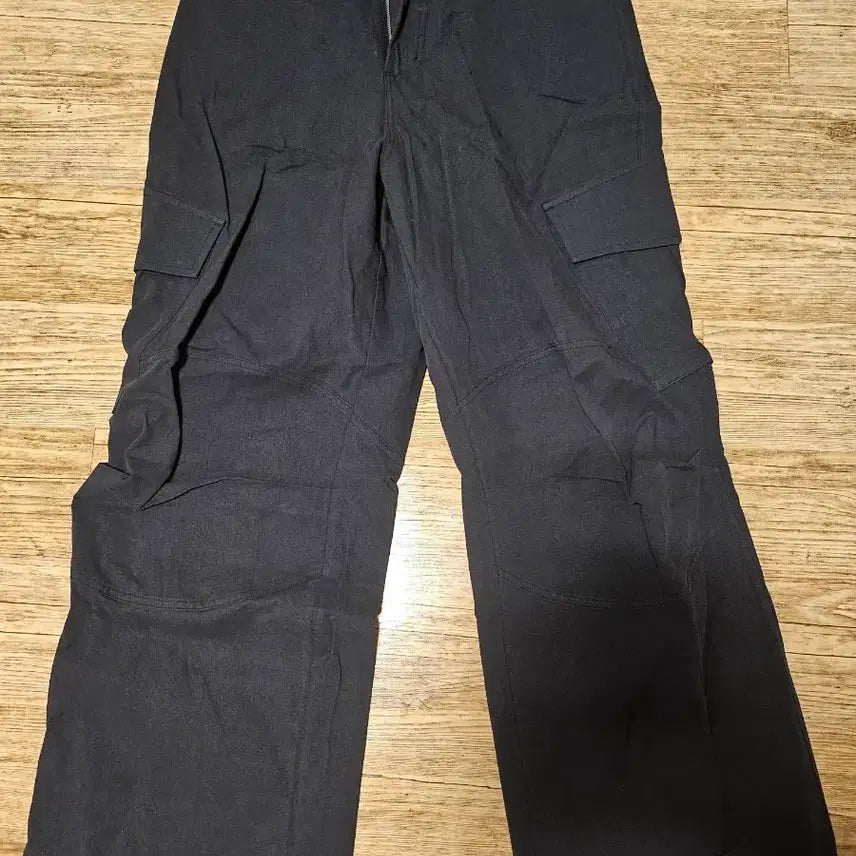 [BUNJANG] Dive in Bern Cargo Pants v1 Black / (2)다이브인 베른카고팬츠v1 블랙 무민서 콜라보X