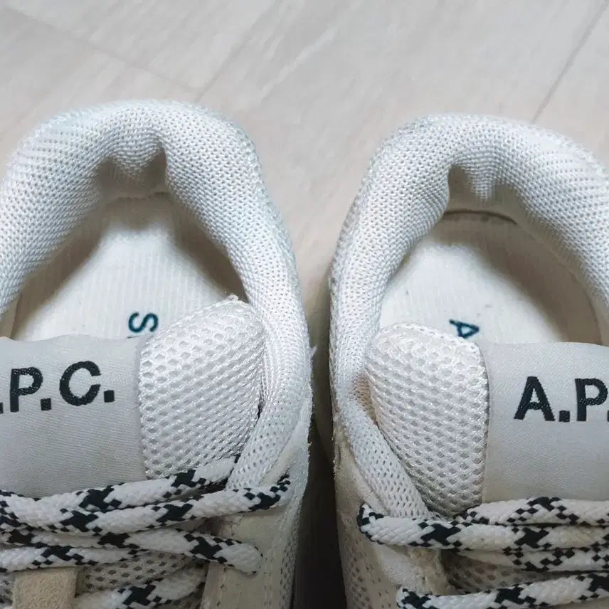 [BUNJANG] A.P.C. Spencer Sneakers (230) / 아페쎄 A.P.C 스펜서 스니커즈 230사이즈