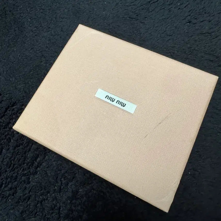 [BUNJANG] Miu Miu Card Wallet / 미우미우 카드지갑