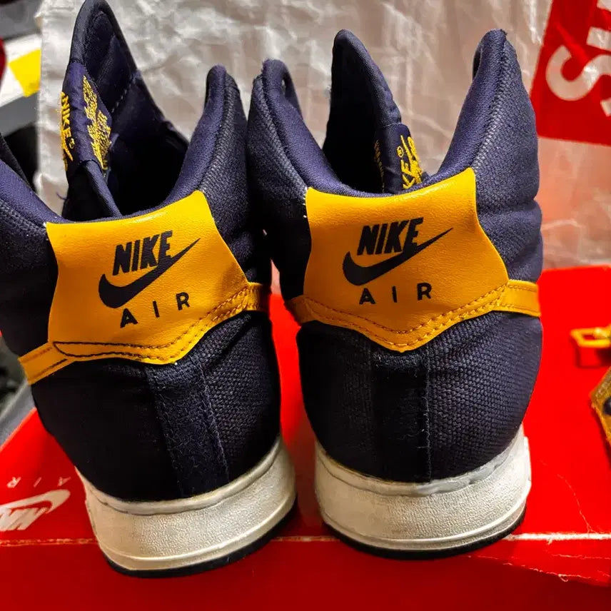 [BUNJANG] Nike Air Force 1 High CVS Michigan 280 / 나이키 에어포스1 하이 cvs 미시간 280