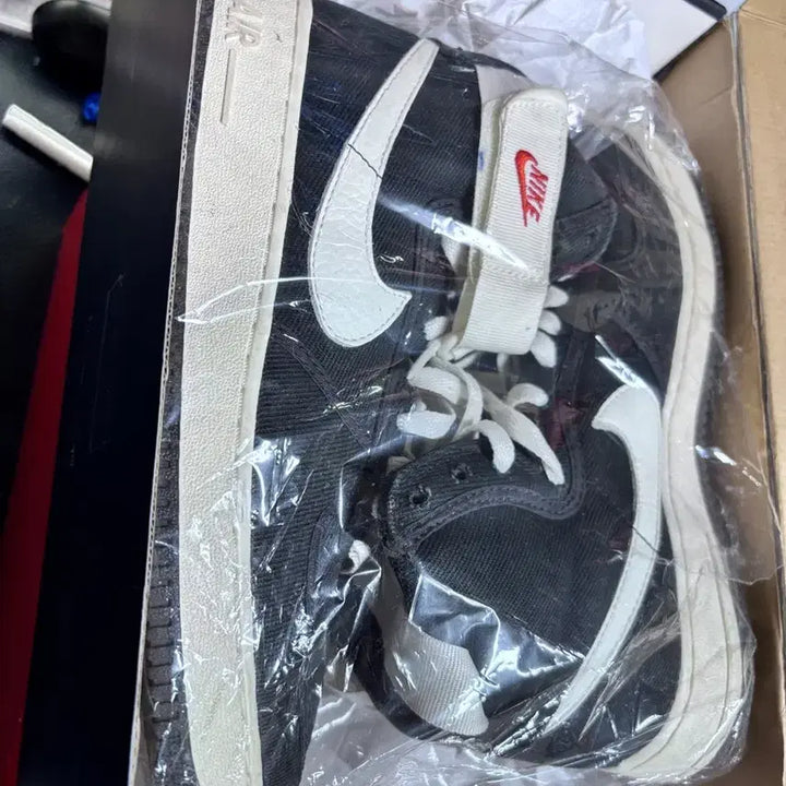 [BUNJANG] Nike Air Force 1 High Retro 2016 Black/White / 나이키 에어포스1 하이 레트로 2016 블랙/화이트