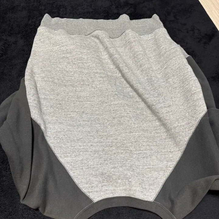 [BUNJANG] Human Made Sweatshirt / 휴먼메이드 맨투맨