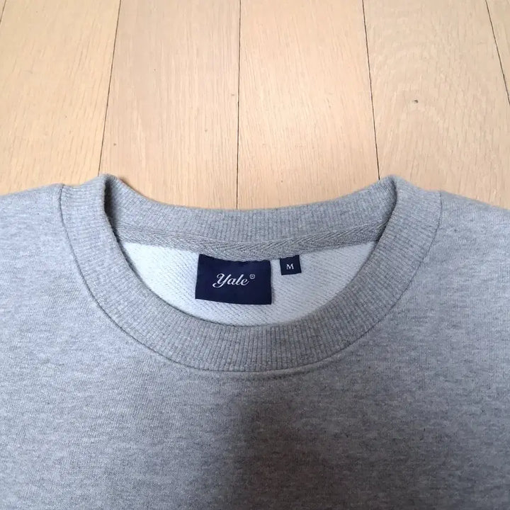 [BUNJANG] YALE US M Size Sweatshirt / 예일 유에스 맨투맨 사이즈M 100 판매해요