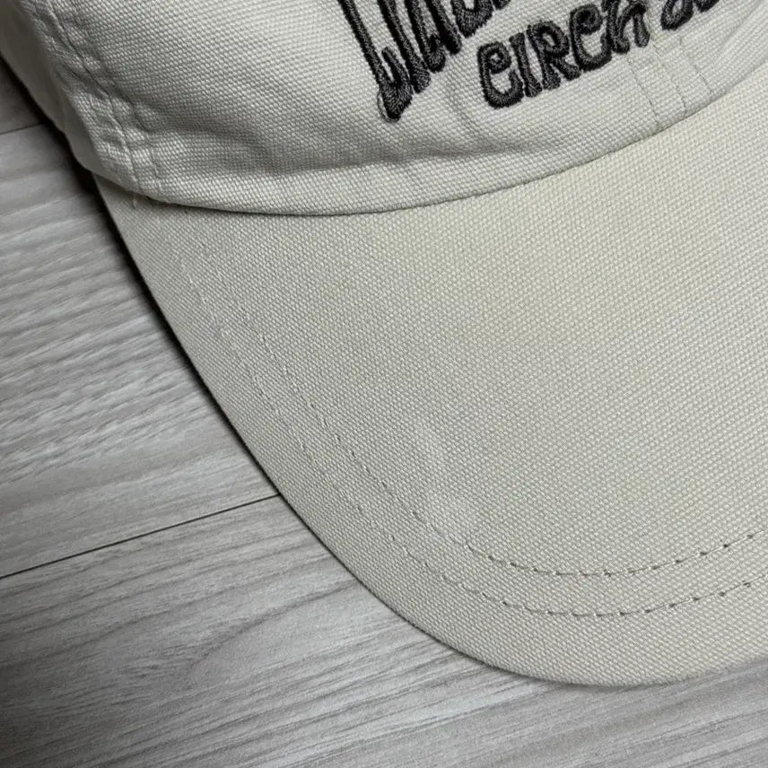 [BUNJANG] thisisneverthat Oxford Beige Baseball Cap / 디스이즈네버댓 옥스포드 캡 베이지 볼캡 야구 모자