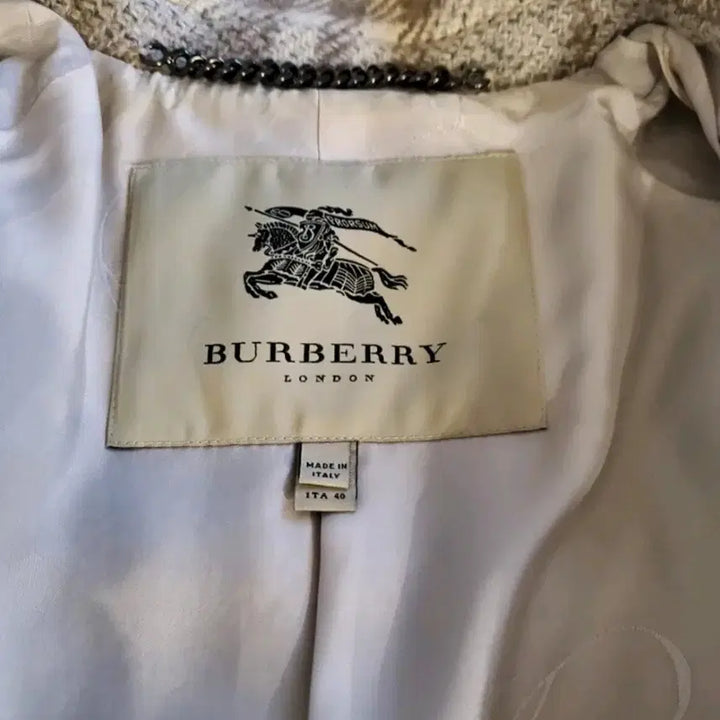 [BUNJANG] Burberry Check Double Button Long Coat / 정품 버버리 체크 더블 버튼 롱 코트
