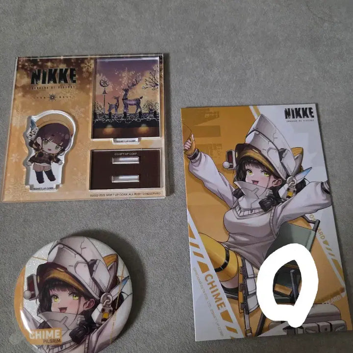 [BUNJANG] Nike Chime Acrylic Stand + Can Badge, Postcard / 니케 차임 아크릴스탠드+캔뱃지,엽서