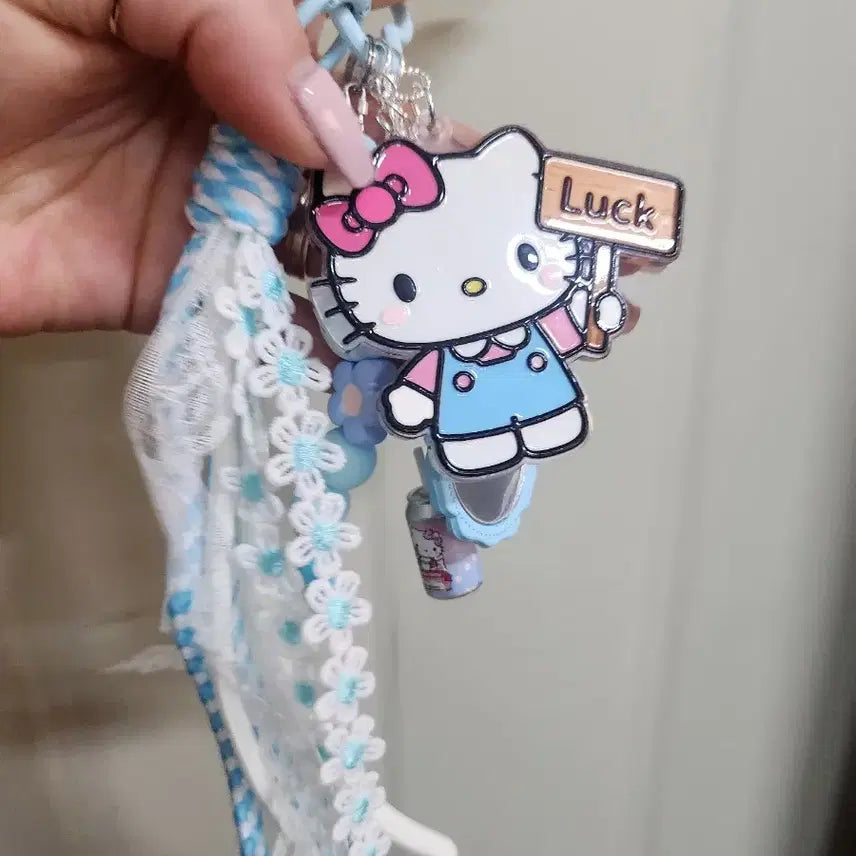 [BUNJANG] Handmade Pastel Blue Kitty Mirror Keyring / 파스텔 블루 키티 거울 키링(핸드 메이드)