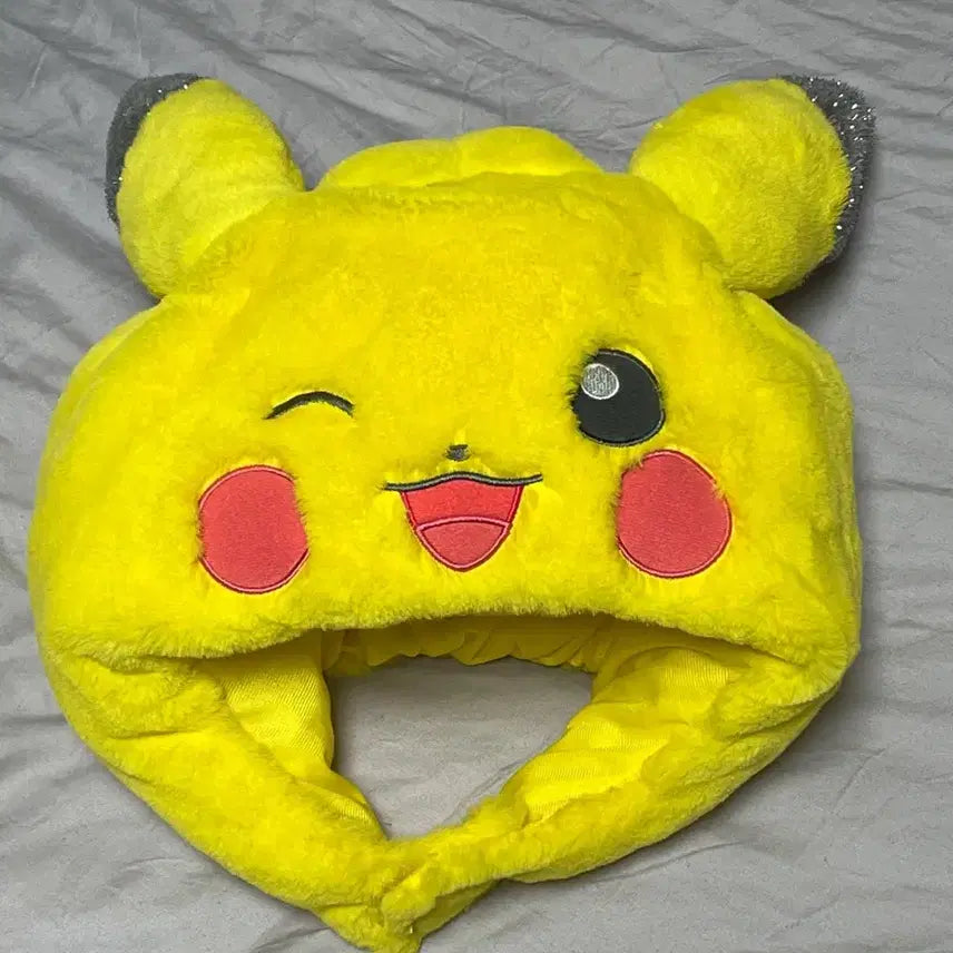 [BUNJANG] Pokemon Pikachu Hat Plush / 유니버셜 스튜디오 재팬 피카츄 인형 모자