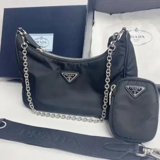[BUNJANG] Prada Hobo Bag / 프라다 호보