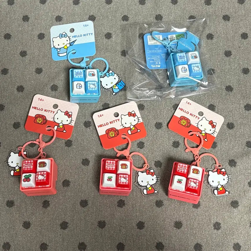 [BUNJANG] Hello Kitty 4-Keycap LED Keyring / *새상품)헬로키티 키캡 4구 소리+LDE 키링