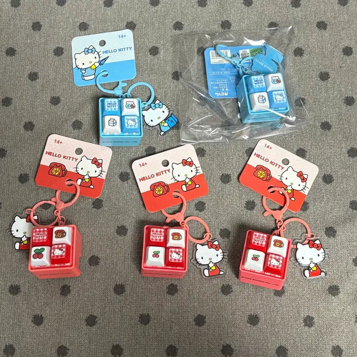 [BUNJANG] Hello Kitty 4-Keycap LED Keyring / *새상품)헬로키티 키캡 4구 소리+LDE 키링