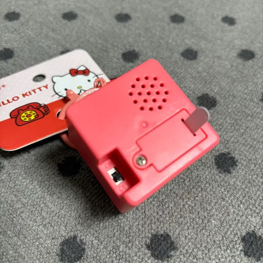 [BUNJANG] Hello Kitty 4-Keycap LED Keyring / *새상품)헬로키티 키캡 4구 소리+LDE 키링