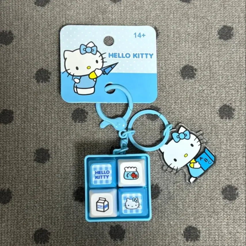 [BUNJANG] Hello Kitty 4-Keycap LED Keyring / *새상품)헬로키티 키캡 4구 소리+LDE 키링