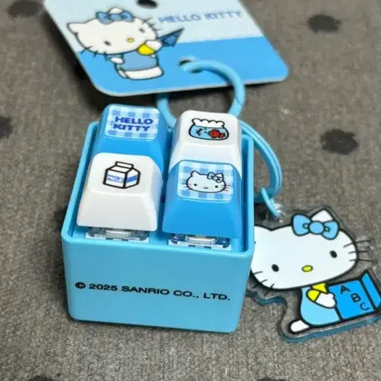 [BUNJANG] Hello Kitty 4-Keycap LED Keyring / *새상품)헬로키티 키캡 4구 소리+LDE 키링