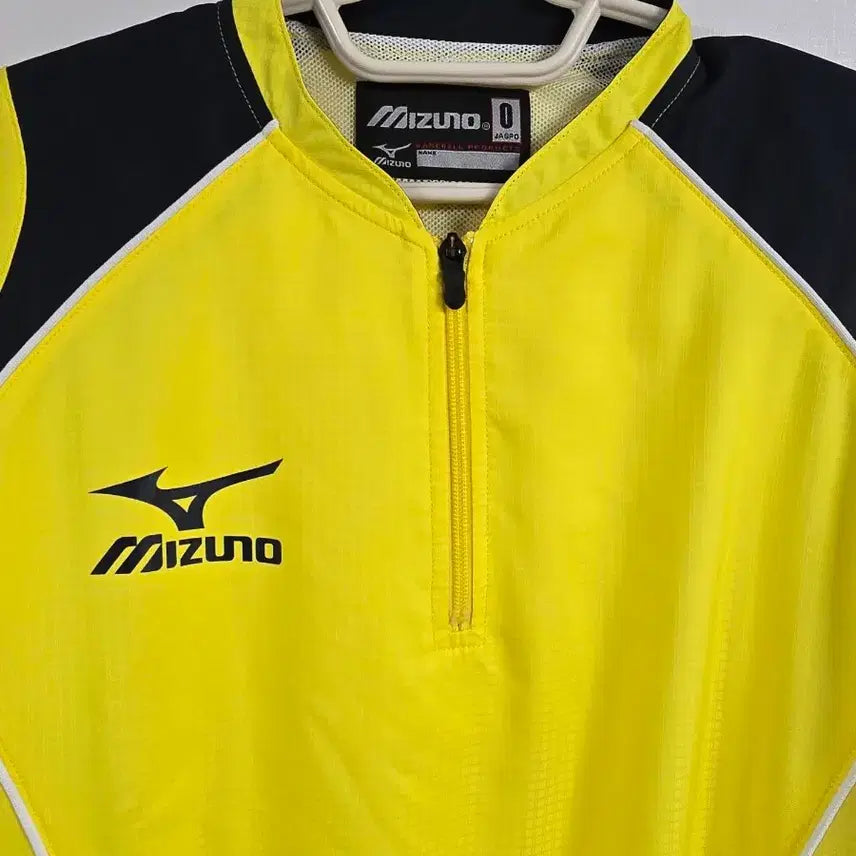 [BUNJANG] Mizuno Half-Zip Windbreaker (Size O) / 미즈노  반집업 바람막이 사이즈 O (95)