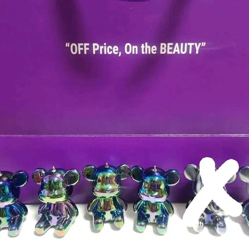 [BUNJANG] Bearbrick Hologram Keyring / 베어브릭 홀로그램 (고리달려 있음)