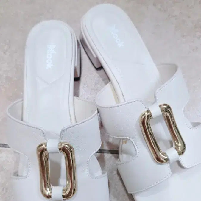 [BUNJANG] Ivory Mules / 아이보리 금장 장식 뮬 슬리퍼/브랜드