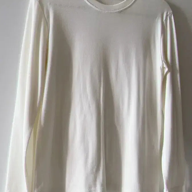 [BUNJANG] White Basic Long Sleeve T-shirt / 화이트 무지 긴팔 티셔츠 기본