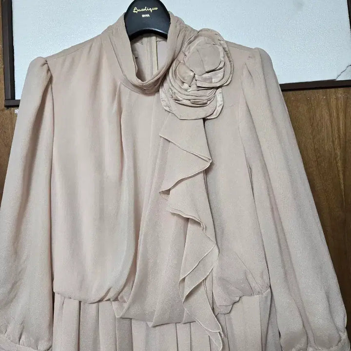 [BUNJANG] ZIGOT Ivory Midi Dress / 지고트원피스