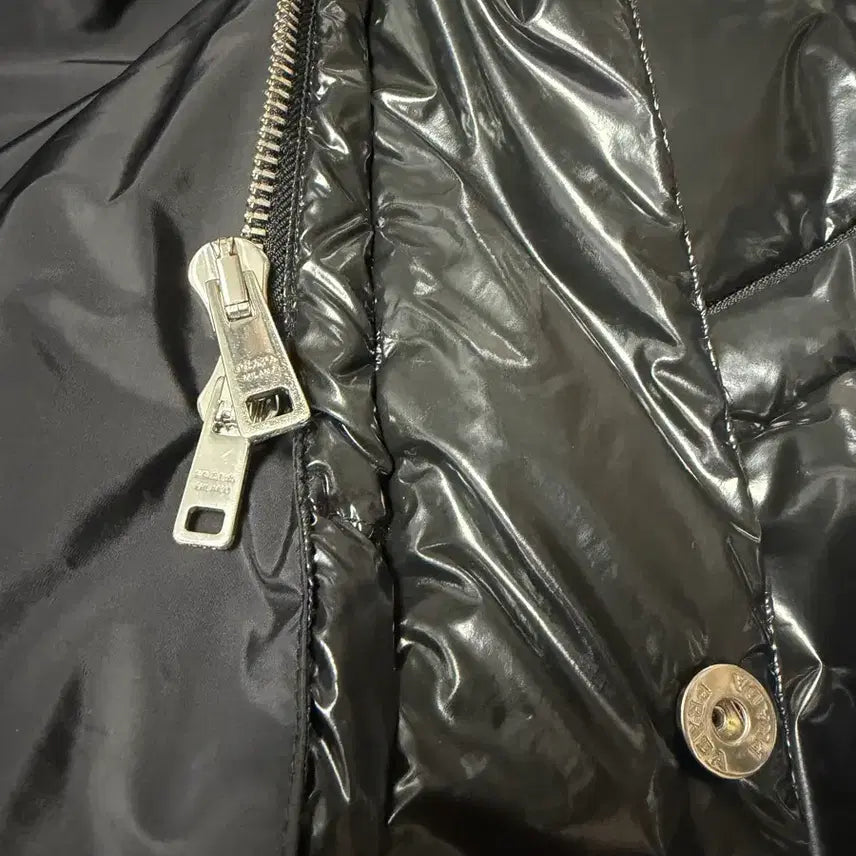 [BUNJANG] Prada Long Padded Jacket / 프라다 롱패딩