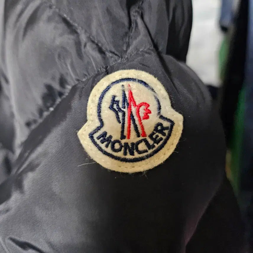 [BUNJANG] Moncler Cluny 22FW Jacket / 몽클레어 클루니22fw 4사이즈