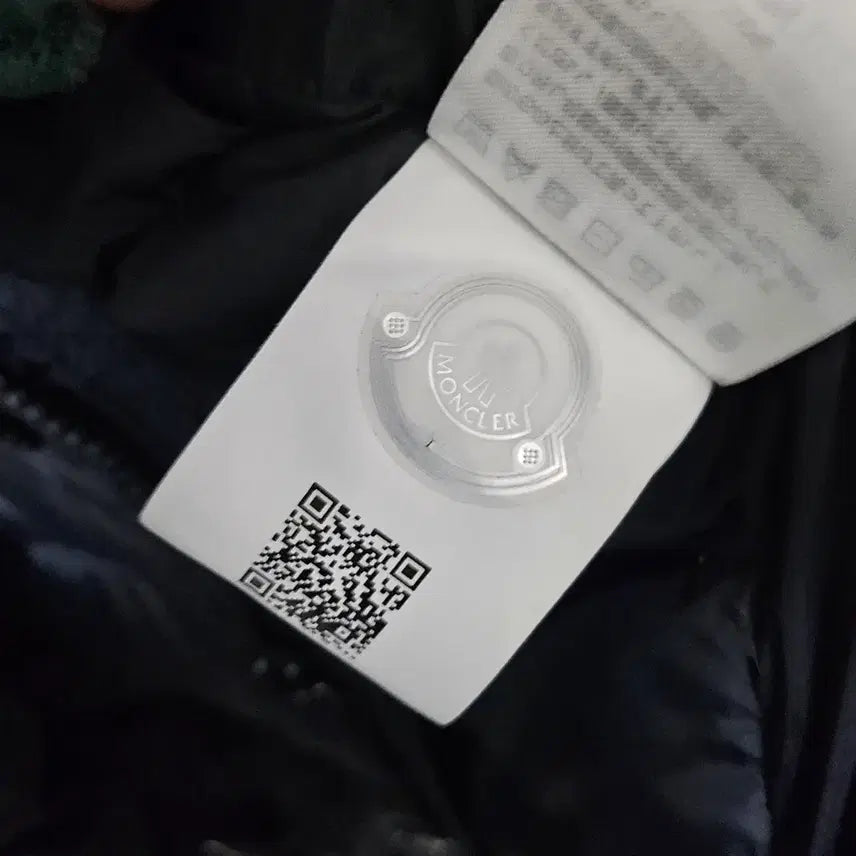 [BUNJANG] Moncler Cluny 22FW Jacket / 몽클레어 클루니22fw 4사이즈