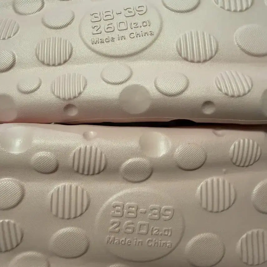 [BUNJANG] Sanrio My Melody Fluffy Indoor Slippers / 산리오 마이멜로디 털 실내화 슬리퍼