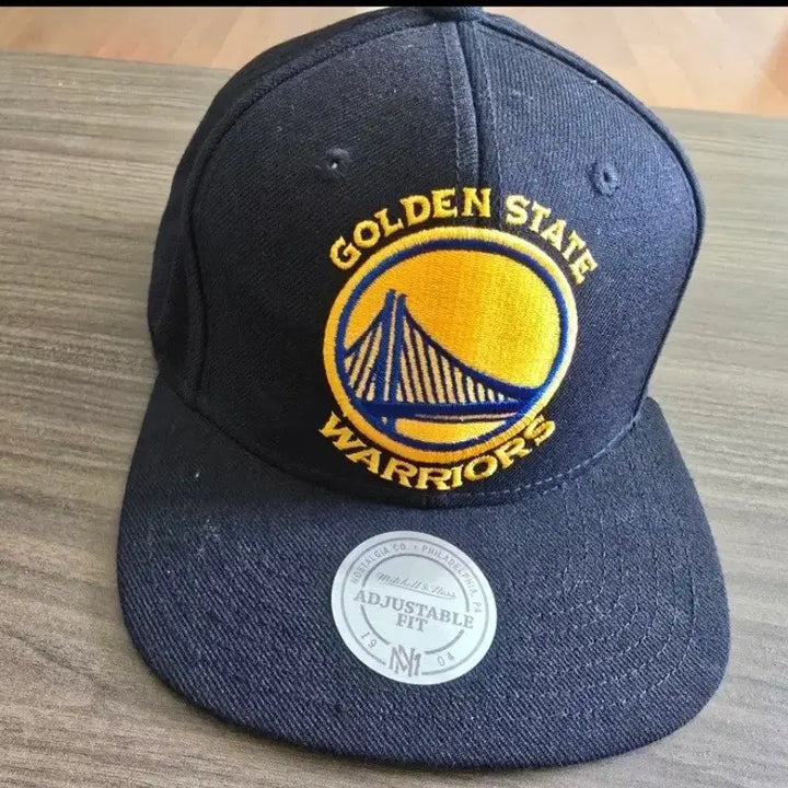 [BUNJANG] Warriors Embroidered Logo Snapback / 워리어스 자수로고 스냅백