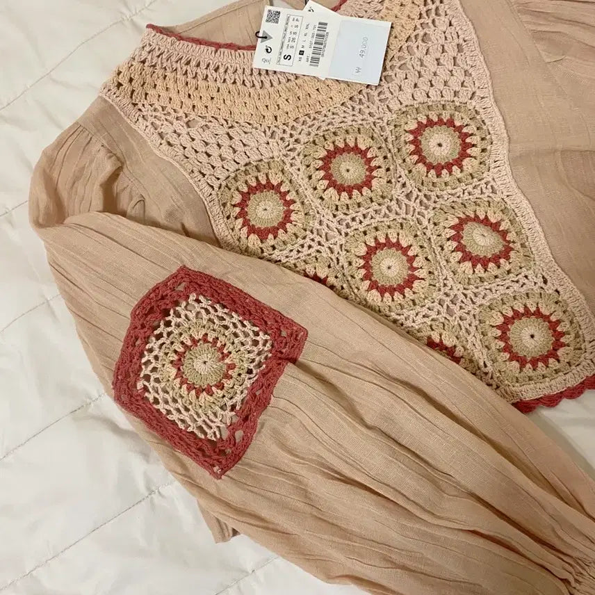 [BUNJANG] Zara S Crocheted Blouse / 자라 택있는 새상품 크로셰 블라우스, 에스닉 블라우스 s사이즈