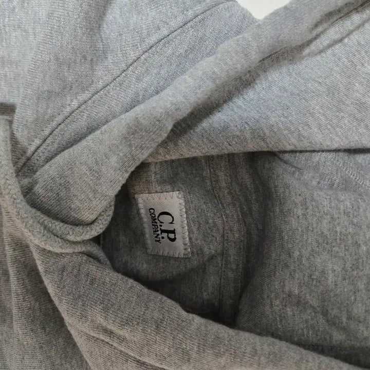[BUNJANG] CP Company Grey Hooded Sweatshirt / CP컴퍼니 렌즈 그레이 후드티