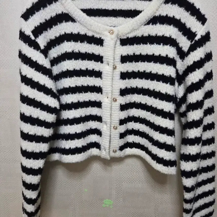[SOLD OUT] 미엘 가디건