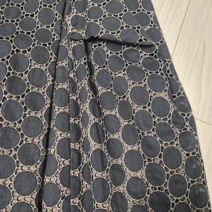 [BUNJANG] TIME Postmodern Circle Lace Midi Skirt / TIME  타임 포스트모던 서클 레이스 배색 미디 스커트