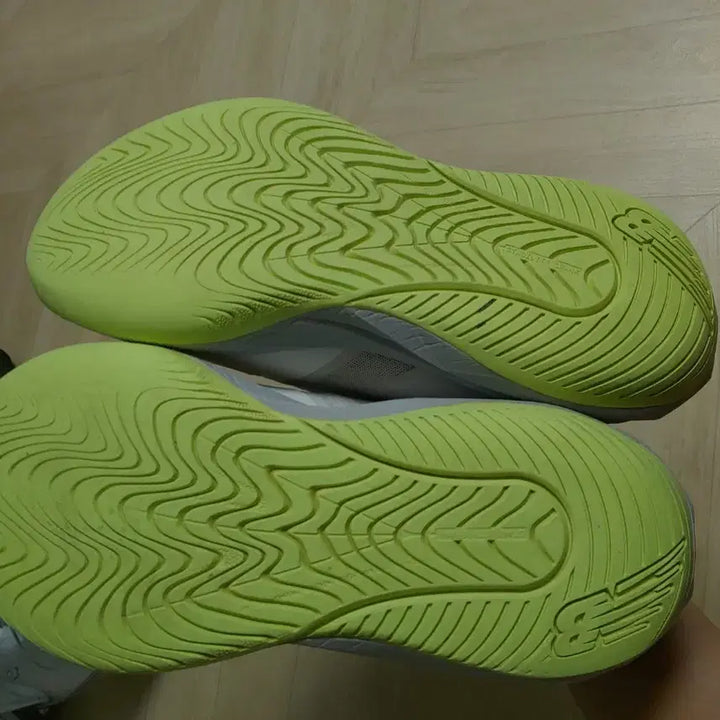 [BUNJANG] New Balance Revolution MCH796W4 Sneakers / 뉴발란스  레볼루션 MCH796W4 255mm