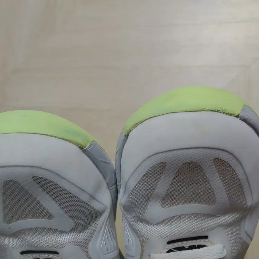 [BUNJANG] New Balance Revolution MCH796W4 Sneakers / 뉴발란스  레볼루션 MCH796W4 255mm