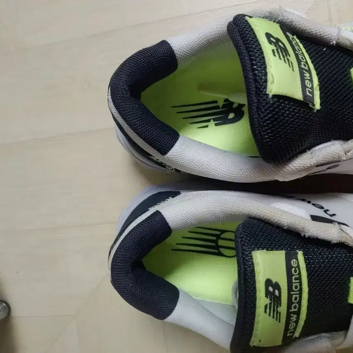 [BUNJANG] New Balance Revolution MCH796W4 Sneakers / 뉴발란스  레볼루션 MCH796W4 255mm