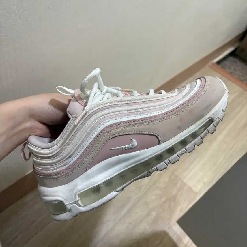 [BUNJANG] Nike Air Max 97 Barely Rose 235mm / 나이키 에어맥스97 베얼리로즈 235mm