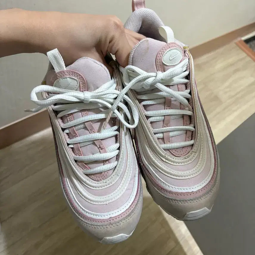 [BUNJANG] Nike Air Max 97 Barely Rose 235mm / 나이키 에어맥스97 베얼리로즈 235mm