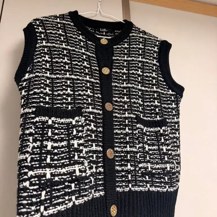 [BUNJANG] LAP Knit Vest / LAP 브랜드 니트 예쁜 조끼 445566 사이즈 정도