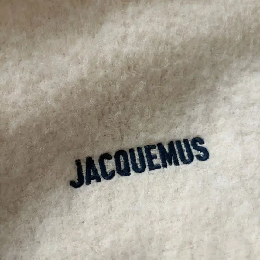 [BUNJANG] Jacquemus Les Chaleur Moisson Gradation Scarf / 자크뮈스 레샤르프 무아송 그라데이션 머플러