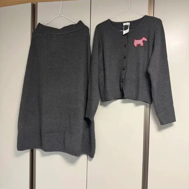 [BUNJANG] Soft Knit Two-Piece Set / 새상품(택) 보들보들 귀여운 니트 투피스 세트 55-66 정도