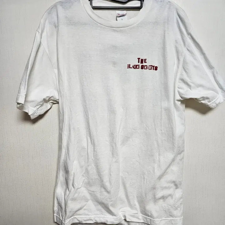 [BUNJANG] The Black Skirts Tint Trouble T-shirt / [L]검정치마 틴트러블스티