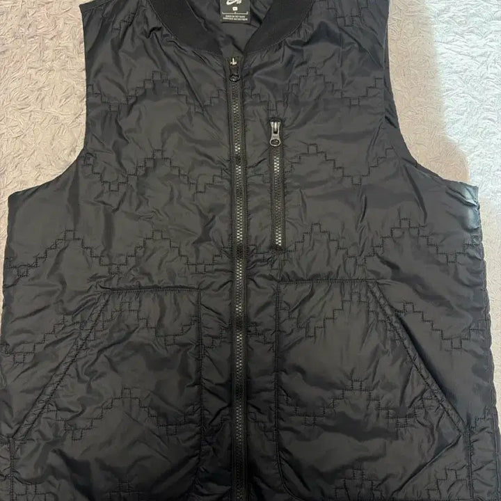 [BUNJANG] Nike SB Vest 100 / 나이키 SB 조끼 베스트 100