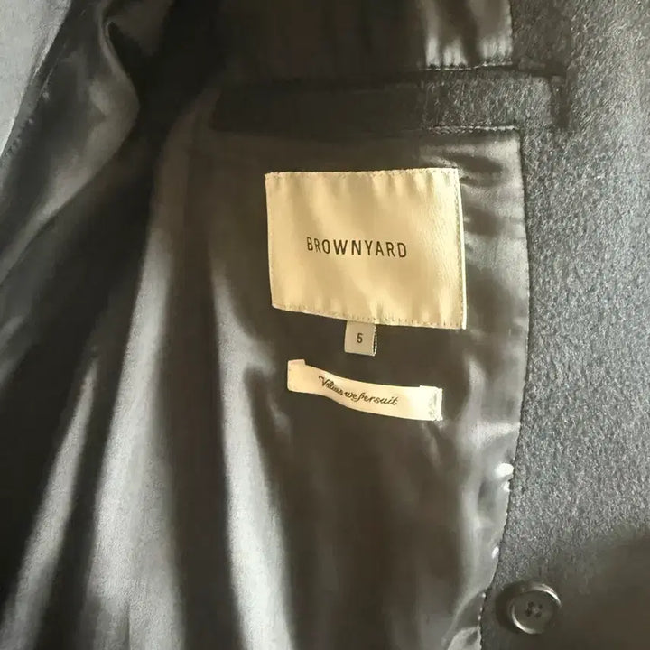 [BUNJANG] Brown Yard Double Coat - Black, Size 5 / 브라운야드 더블코트 블랙 5사이즈