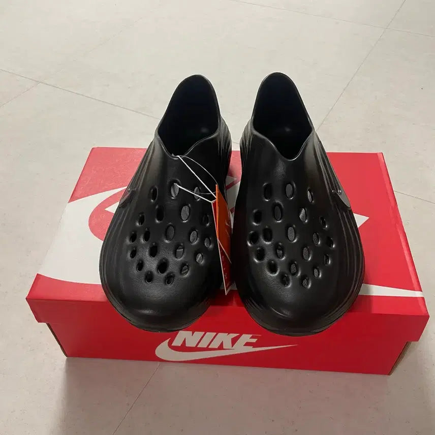 [BUNJANG] Nike ReactX Rejuvenate Triple Black Shoes / 나이키 리액트X 리주버네이트 트리플 블랙 290