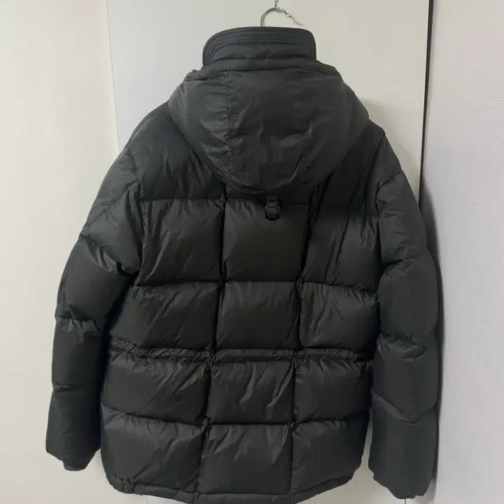 [BUNJANG] [3] Outstanding Karakoram Down Padding Parka Olive / [3]아웃스탠딩 카라코람 다운 패딩 파카 올리브