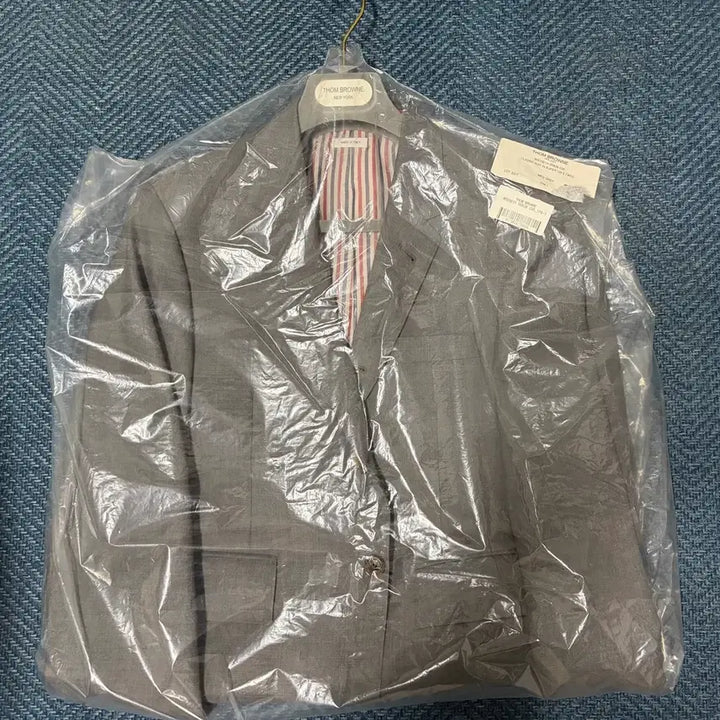 [BUNJANG] Thom Browne Classic Mid Gray Suit Size 1 / 톰브라운 클래식 미드그레이 수트 1사이즈