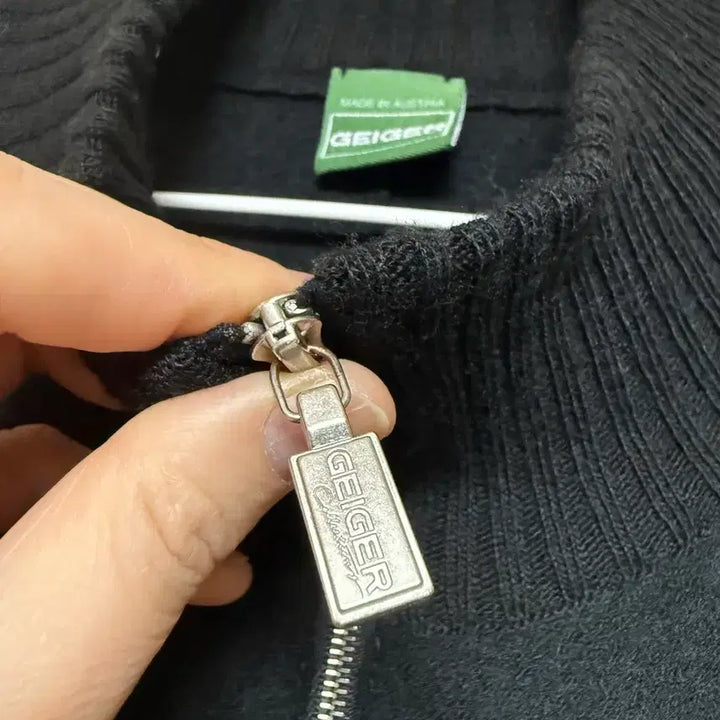 [BUNJANG] Geiger Black Zip-up Cardigan / 가이거Geiger 가디건 블랙 집업