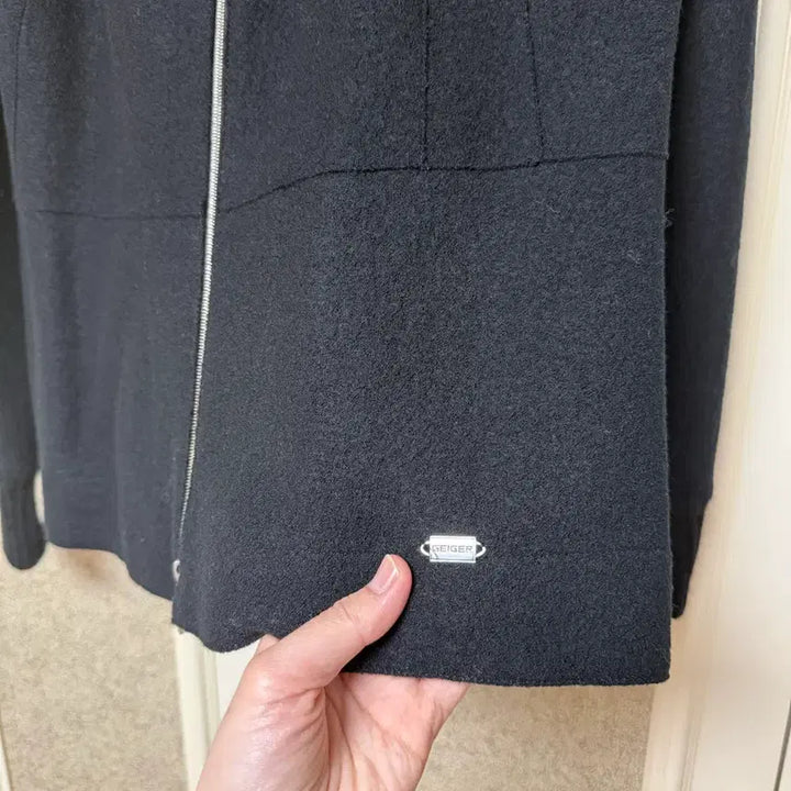 [BUNJANG] Geiger Black Zip-up Cardigan / 가이거Geiger 가디건 블랙 집업