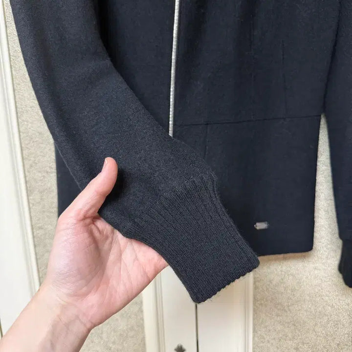 [BUNJANG] Geiger Black Zip-up Cardigan / 가이거Geiger 가디건 블랙 집업